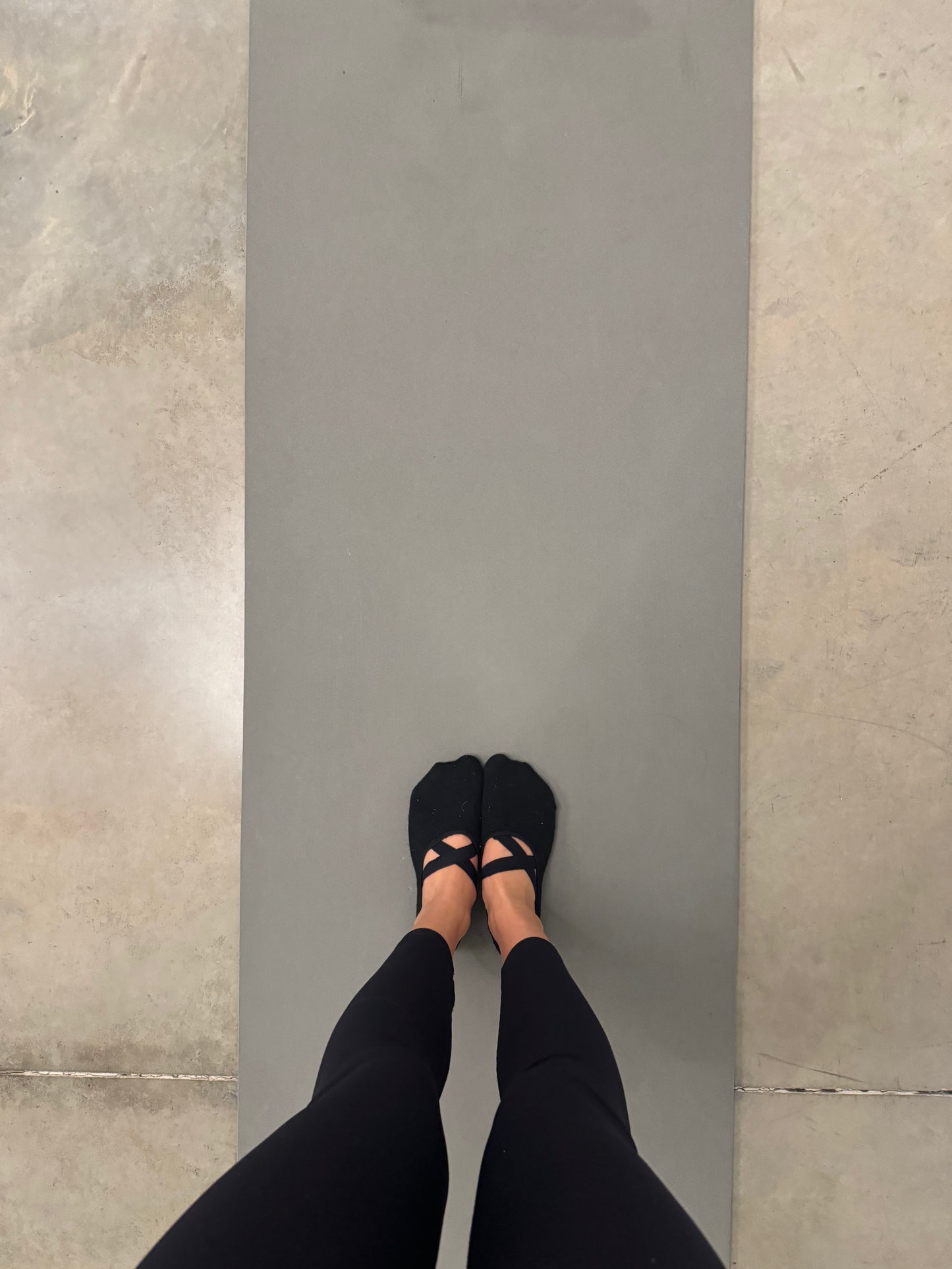 PILATES SOCKS BLACK